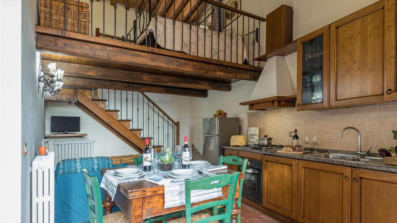 Casale Presciano Apartment Pergine Valdarno Room photo