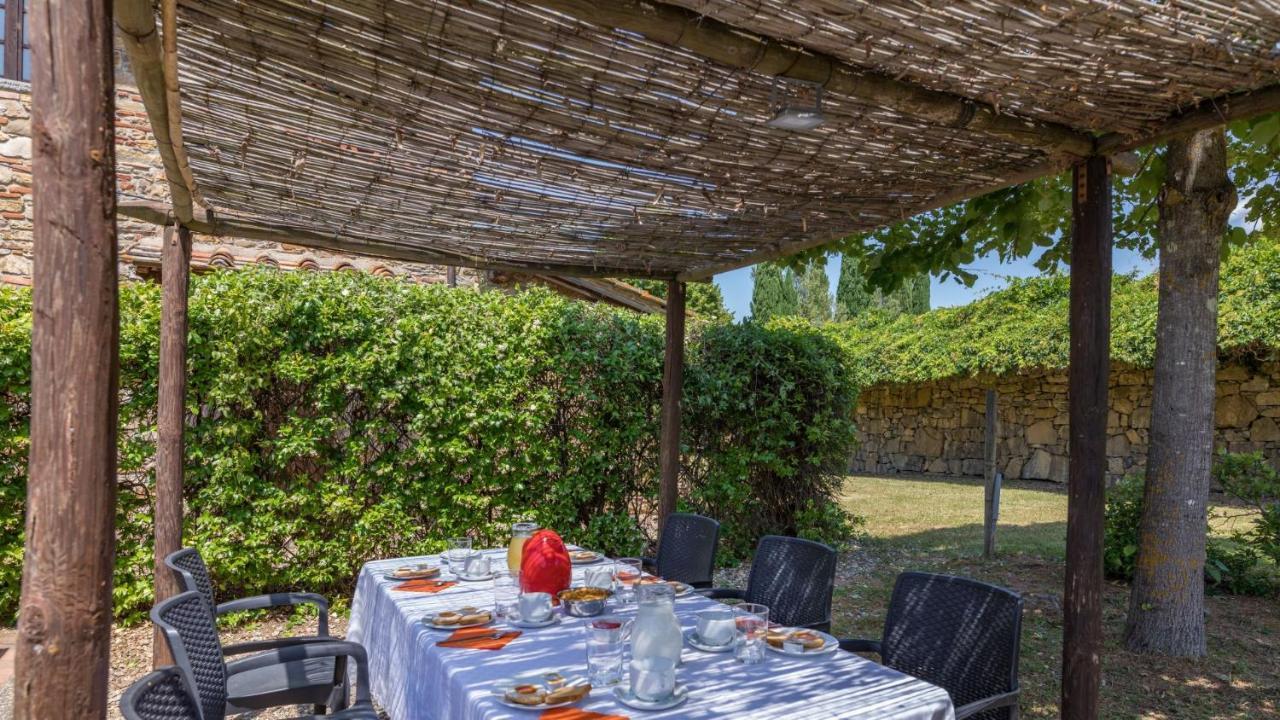 Casale Presciano Apartment Pergine Valdarno Room photo